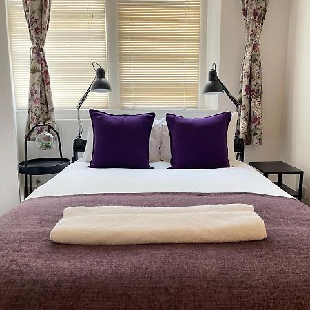 Central Located Two Bedroom Suite Бристоль Экстерьер фото