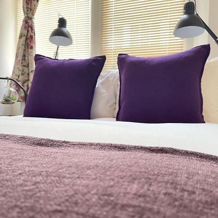 Central Located Two Bedroom Suite Бристоль Экстерьер фото