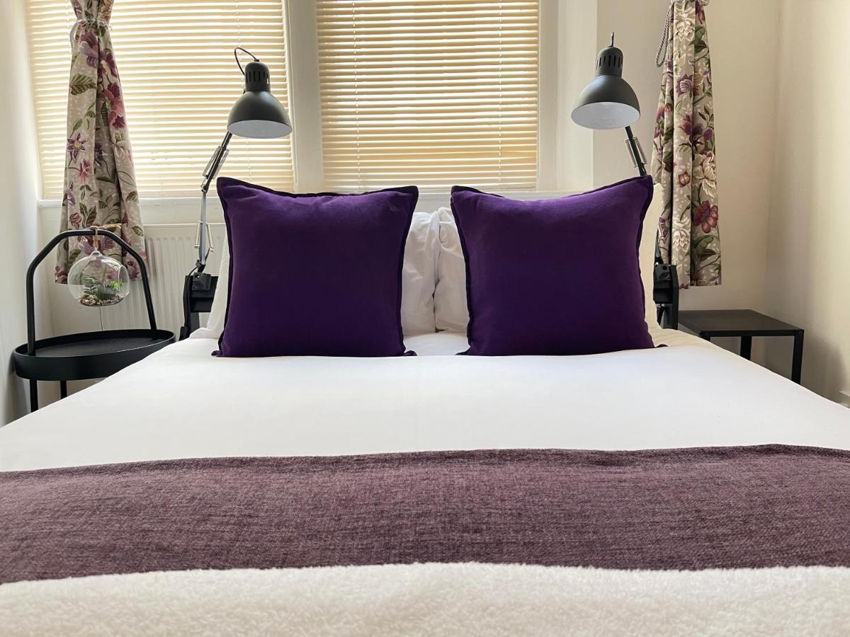 Central Located Two Bedroom Suite Бристоль Экстерьер фото