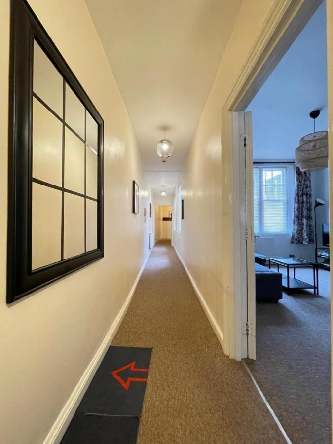 Central Located Two Bedroom Suite Бристоль Экстерьер фото