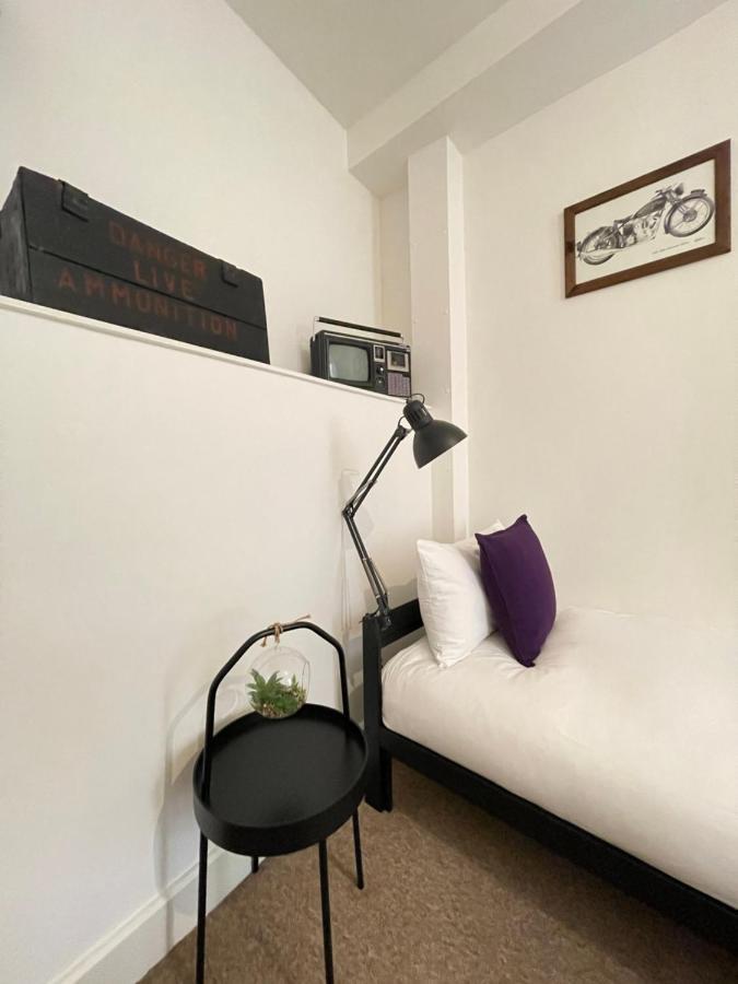 Central Located Two Bedroom Suite Бристоль Экстерьер фото