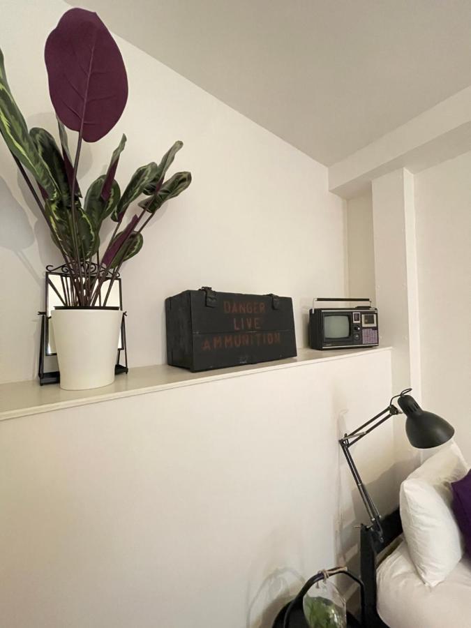 Central Located Two Bedroom Suite Бристоль Экстерьер фото