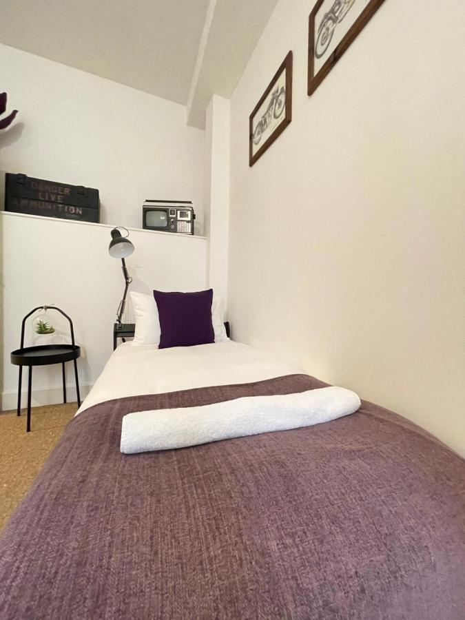 Central Located Two Bedroom Suite Бристоль Экстерьер фото