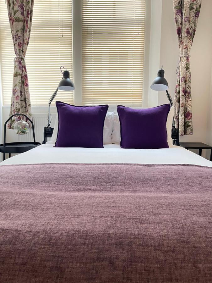 Central Located Two Bedroom Suite Бристоль Экстерьер фото